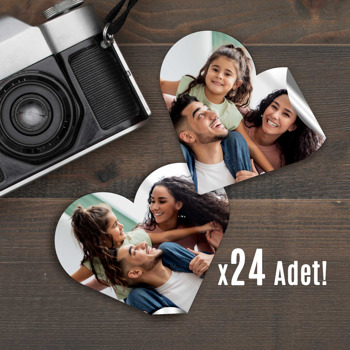 24 Adet Fotoğraflı Kalp Şekilli Sticker 7,5x6,5cm