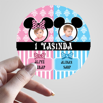 Mickey İkiz Temalı Resimli Sticker