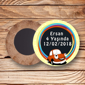 Sevimli Araba Temalı Ahşap Daire Magnet