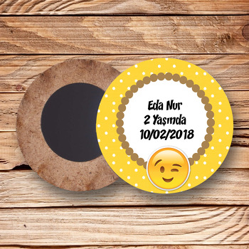 Smileys Temalı Ahşap Daire Magnet