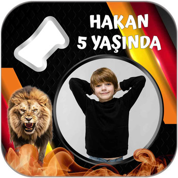 Aslan Sarı Kırmızı Fon Temalı Kare Magnet Açacak