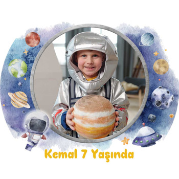 Astronot ile Soft Tonlarda Gezegenler Temalı Resimli Sticker