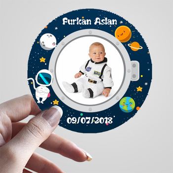 Astronot Temalı Resimli Sticker