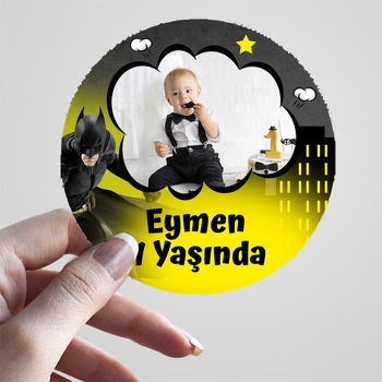 Batman ile Gotham Şehri Temalı Resimli Sticker