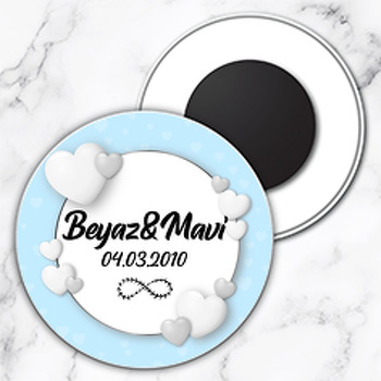 Beyaz Kalpler ile Mavi Fon Silver Çerçeve Temalı Daire Plastik Magnet