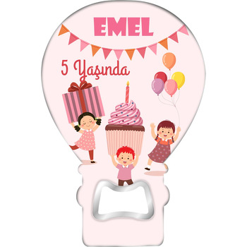 Cupcake ile Hediye Taşıyan Çocuklar Temalı Balon Magnet Açacak