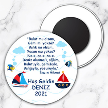 Denizde Balıklar ve Gemiler ile Beyaz Dalgalar Temalı Daire Plastik Magnet