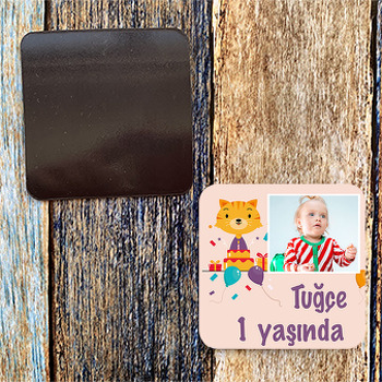 Doğum Günü Kedisi Temalı Kare Magnet