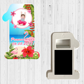 Flamingo Pembe Çiçekli Temalı Doğum Günü Magnet Açacak