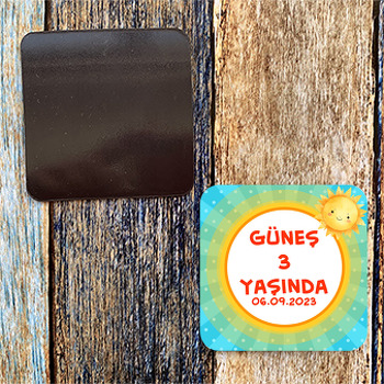 Güneş Mavi Fon Temalı Doğum Günü Magnet