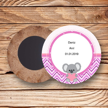 Koala Pembe Temalı Ahşap Daire Magnet