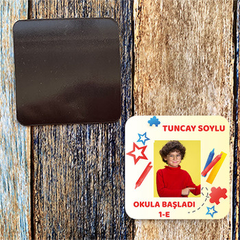 Kuruboyalar Soft sarı Fonda Temalı Kare Magnet