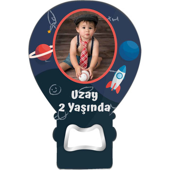 Lacivert Fonda Uzay Gemisi ve Gezegenler Temalı Balon Magnet Açacak