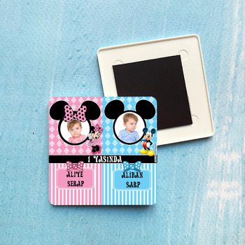 Mickey İkiz Temalı Kare Plastik Kare Magnet