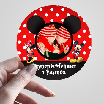 Mickey ile Minnie Mouse İkiz Temalı Resimli Sticker