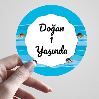 Minik Yüzücü Temalı Sticker