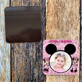 Minnie Mouse Çizgi Roman Fon Temalı Doğum Günü Magnet