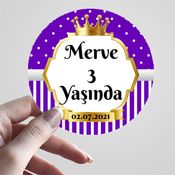 Mor Beyaz Puantiye ile Gold Çerçeve Temalı Sticker