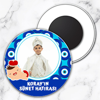 Nazar Boncuğu Fon ile Kırmızı Taçlı Sünnet Bebeği Temalı Daire Plastik Magnet