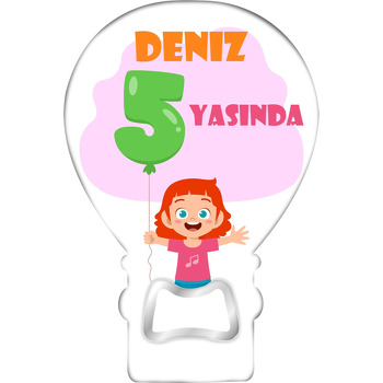 Neşeli Kız Çocuğu ile Yeşil Beş Yaş Balonu Temalı Balon Magnet Açacak