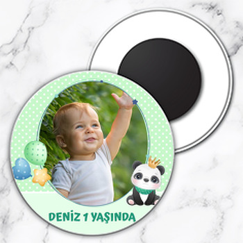 Panda ile Yıldızlı Çerçeve Temalı Resimli Daire Plastik Magnet