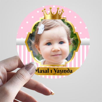 Pembe Beyaz Puantiye ile Gold Çerçeve Temalı Sticker