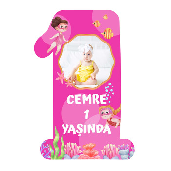 Pembe Su Altı ve Yüzücüler Temalı Doğum Günü Magnet