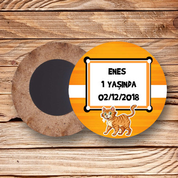 Şanslı Kedi Temalı Ahşap Daire Magnet