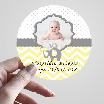 Sarı ve Gri Fil Resimli Temalı Sticker