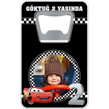 Şimşek Mcqueen 2 Yaş Temalı Resimli Dikdörtgen Magnet Açacak