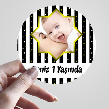 Siyah Beyaz Yıldız Temalı Resimli Sticker