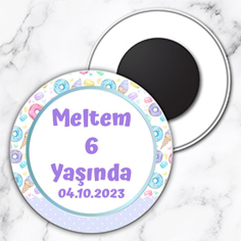 Soft Renklerle Donut Macaron ile Dondurma Temalı Daire Plastik Doğum Günü Magnet