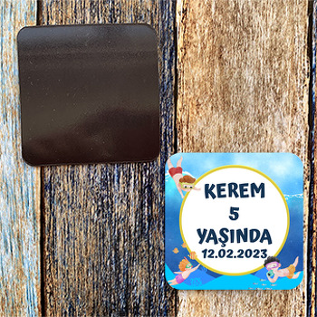 Su Altı ve Yüzücüler Temalı Doğum Günü Magnet