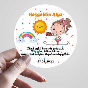 Uğur Böceği ile Kız ve Güneş Temalı Sticker