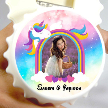 Unicorn ile Gökkuşağı Çerçeve Temalı Kapak Şekilli Magnet Açacak