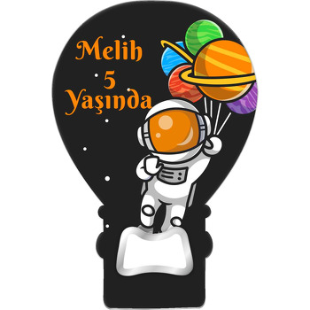 Uzayda Gezegen Balonlu Astronot Temalı Balon Magnet Açacak