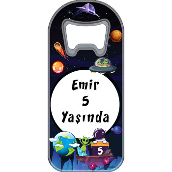 Uzayda Uzaylı ve Astronot Temalı Uzun Magnet Açacak