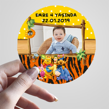 Winnie The Pooh 2 Temalı Resimli Sticker